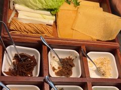 -五谷丰登农家院·地道胶东菜·海鲜烧烤(威海店)