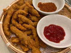 豌豆尖小酥肉-鑫巴蜀小镇 · 水煮鱼专研店(玉桥店)