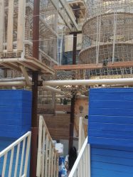 -PIPIKINGDOM皮皮王国欢乐号(欢乐海岸购物中心店)