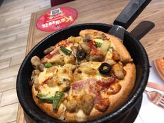 -必胜客(新中纬店)