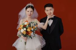 -蒙太奇婚纱摄影(万达店)