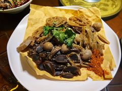 -巴人汇三篇小龙虾江湖菜(李家沱店)