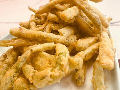 -川湘哥麻辣鸡块(万达店)