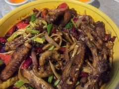 -休记光头香辣蟹干锅店(衣冠庙店)