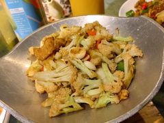 -韵秋荷(宝山龙湖天街店)
