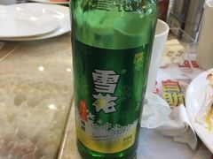 -舜耕山庄四时万和自助餐厅