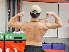 -佳禾健身(三元里店)