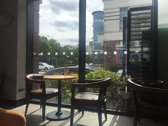 靠窗位-星巴克(蔡伦路店)