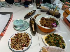 -嗨辣小聚·盘锦河蟹·海鲜烧烤龙虾(盘锦十年好店)