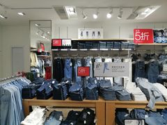 -GAP(厦门加州商业广场店)