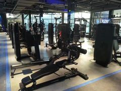 -派立斯游泳健身(狂野店)