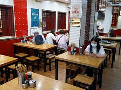 大堂-门框胡同百年卤煮(新街口店)