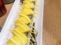 -一米空间·日式料理(逗号立方店)