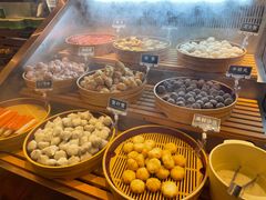 -牛YO寿喜烧·铁板烧和牛火锅自助(市府恒隆店)