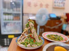 夜市网红火山排骨-曼谷食堂·泰国家庭料理(丹桂路店)