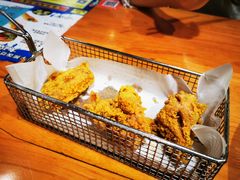 -肥肥虾庄·金牌油焖大虾(杨园滨江时代walk店)