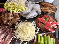 -黄潇洒老火锅(九眼桥宏济巷店)