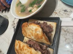 -高玛纳驴肉火烧(一世界店)
