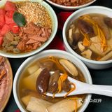 正宗云南风味|一口就鲜掉眉毛的菌汤火锅！
