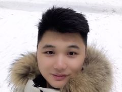 -乔波室内滑雪场