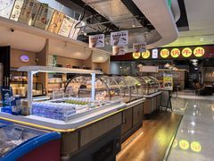 -鸿通城购物中心