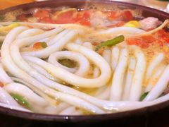 番茄肉片粗米线-贵州沾水米线(学田湾店)