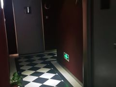 -极光点播影院(天一广场国购店)