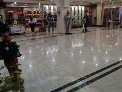 -圣地雅歌KTV(市府广场店)