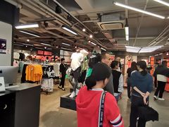 -NIKE上海青浦优选体验店