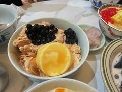 焦糖乌龙奶茶冰-堂屋糖水店(愚园店)