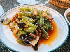 西湖小炒肉-随意茶庄·地道杭帮农家菜(梅家坞店)