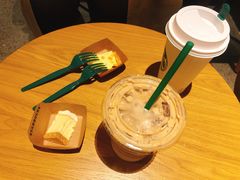 花样莓莓红茶拿铁-星巴克(天津佛罗伦萨小镇店)