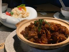 -穹六人间 people 6(岳阳路店)