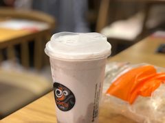 鲜芋雪冰-CoCo都可(湖滨银泰店B区店)