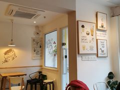 大堂-红小姐咖啡馆(西津渡店)