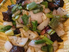 黑椒雪花牛仔粒-丁记盐蘸牛肉·新杭菜(河东路店)
