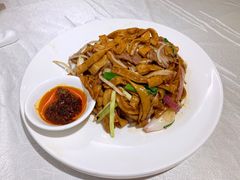 -十二粤味·顺德菜·烧鹅点心(五四广场店)