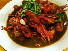 -鲁小三·大骨自助(金山总店)