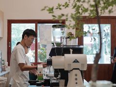 -SAFARI COFFEE