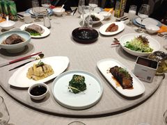-品悦酒店(三林古镇店)
