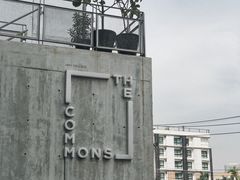 -ROAST coffee & eatery