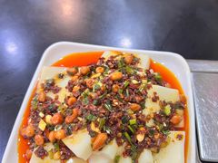 -牛喵喵铜锅牛肉馆