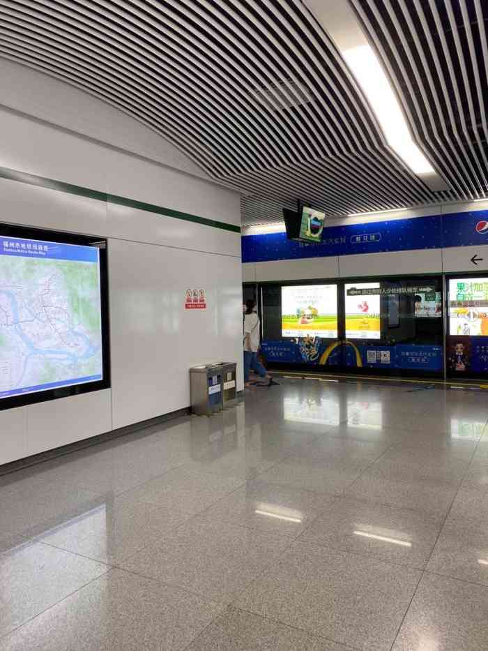 南门兜地铁站出口图图片