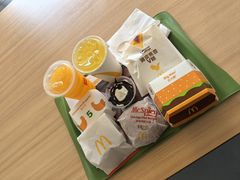 -麦当劳(松岗沙江路店)