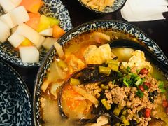 -螺世纪螺蛳粉·桂味小排档(裕德店)