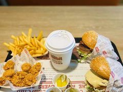 -The Habit Burger Grill 哈比特汉堡(复兴soho店)