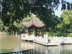 -汇龙潭