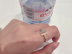 -Tiffany & Co.蒂芙尼
(杭州万象城店)