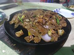 -标记美食新鲜猪杂(兴南大道店)
