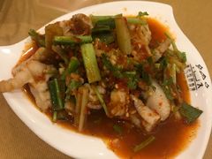 -香巴拉云南餐厅(华莱坞店)